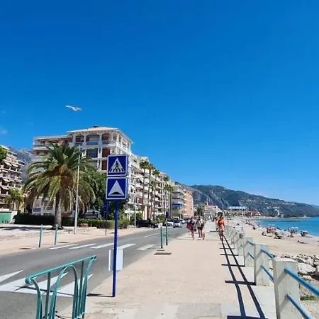 Vue Mer, Proche Frontiere Italienne Apartament